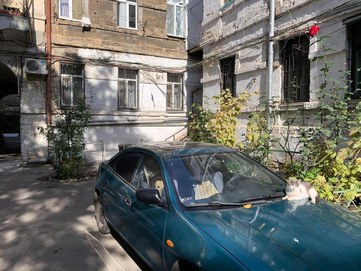 Excellent Apartment In The Center Of Odessa Ngoại thất bức ảnh